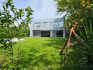 Casa en venta 6 amb. 824m2 Barrio Fincas de Hudson