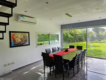 Casa en venta 6 amb. 824m2 Barrio Fincas de Hudson