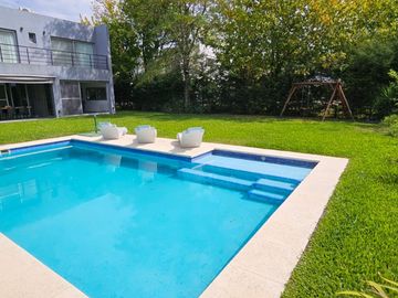 Casa en venta 6 amb. 824m2 Barrio Fincas de Hudson