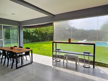 Casa en venta 6 amb. 824m2 Barrio Fincas de Hudson