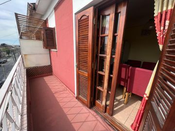 VENTA SARANDI PH 4 Amb terraza propia - FINANCIA!