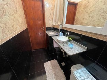 VENTA SARANDI PH 4 Amb terraza propia - FINANCIA!