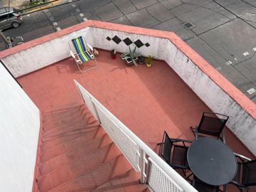 VENTA SARANDI PH 4 Amb terraza propia - FINANCIA!
