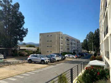 SE VENDE DEPARTAMENTO EN CONDOMINIO ARBOLEDA, QUILPUÉ
