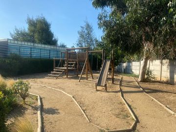 SE VENDE DEPARTAMENTO EN CONDOMINIO ARBOLEDA, QUILPUÉ