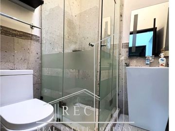 ¡Espectacular casa en venta frente al Lago! - Recibe rentas de +$80,000 mensuale