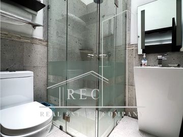 ¡Espectacular casa en venta frente al Lago! - Recibe rentas de +$80,000 mensuale