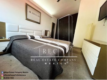 ¡Espectacular casa en venta frente al Lago! - Recibe rentas de +$80,000 mensuale