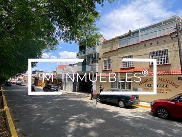Edificio en venta con inigualable ubicación