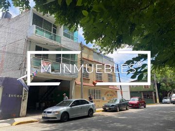 Edificio en venta con inigualable ubicación