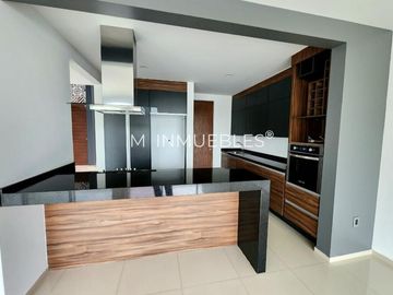 (V)Casa en venta en Paseo del Parque Tres Marías Mrl