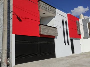 Casa en venta Morelia, Defensores de Puebla.