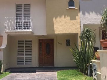 Casa en venta en Residencial Esmeralda, Morelia