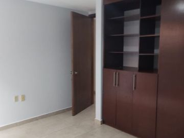 Casa en venta en Col. Defensores de Puebla