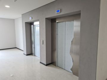 Oficina en Venta, La Loma, Morelia.