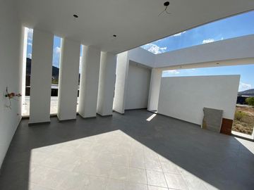 Casa en venta Morelia, Campo de Golf Tres Marías.