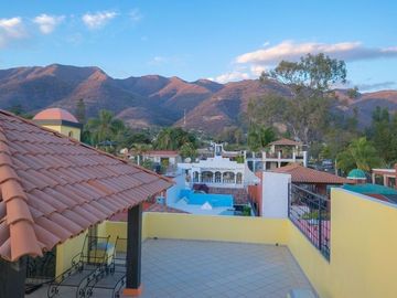 Hermosa casa en venta al lado del lago de Chapala