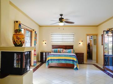 Hermosa casa en venta al lado del lago de Chapala