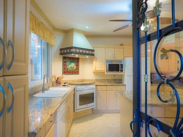 Hermosa casa en venta al lado del lago de Chapala