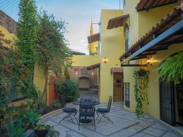 Hermosa casa en venta al lado del lago de Chapala