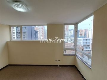 Departamento en Venta en Santa Rosa Con Curicó