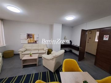 Departamento en Venta en Santa Rosa Con Curicó