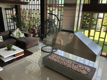 Invierte en Metepec: casa para remodelar en privada de alta gama