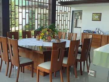 Invierte en Metepec: casa para remodelar en privada de alta gama
