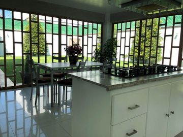 Invierte en Metepec: casa para remodelar en privada de alta gama