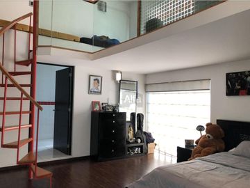 Invierte en Metepec: casa para remodelar en privada de alta gama