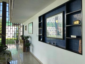 Invierte en Metepec: casa para remodelar en privada de alta gama