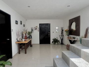 Casa en venta Sayavedra, 4 recámaras, remodelada