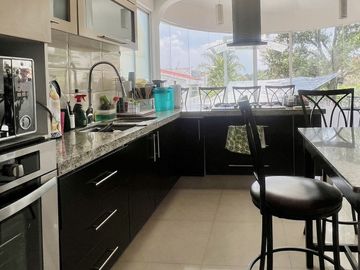 Casa en venta Sayavedra, 4 recámaras, remodelada