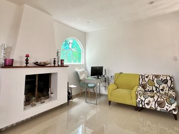 Casa en venta Sayavedra, 4 recámaras, remodelada