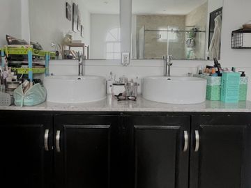 Casa en venta Sayavedra, 4 recámaras, remodelada