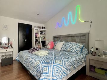 Casa en venta Sayavedra, 4 recámaras, remodelada