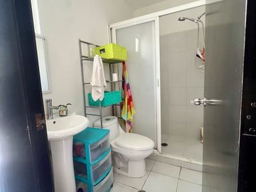 Casa en venta Sayavedra, 4 recámaras, remodelada