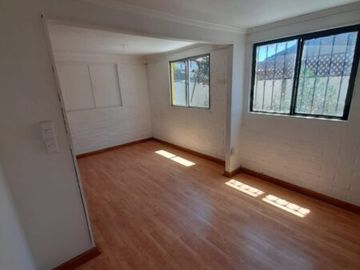 Casa 3 Dormitorios - 2 Baños (Pudahuel)