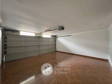 Casa en arriendo, barrio Belén, Manizales