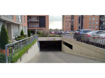 APARTAMENTO FRENTE A GIMNASIO LOS PINOS BOGOTA