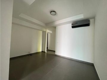 VENTA DE PENTHOUSE EN AV BALBOA