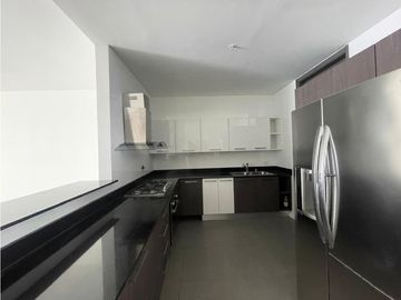 VENTA DE PENTHOUSE EN AV BALBOA