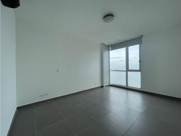 VENTA DE PENTHOUSE EN AV BALBOA