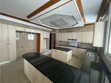 PUNTA ROCA PUNTA PAITILLA APARTAMENTO VENTA O ALQUILER