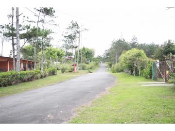 CERRO AZUL / ALTOS DEL CASTILLO / 4000 M2 / CASA CAMPESTRE