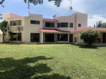CASA VENTA EN JURICA CAMPESTRE QUERETARO