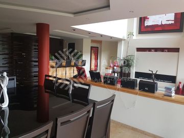 Casa en Renta en La Estadía con Alberca, Terrazas y Cancha de Fútbol