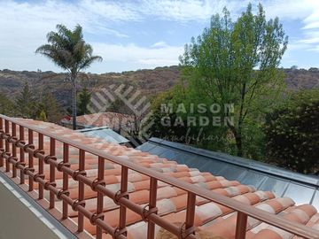 Casa en Renta en La Estadía con Alberca, Terrazas y Cancha de Fútbol