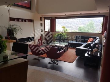 Casa en Renta en La Estadía con Alberca, Terrazas y Cancha de Fútbol