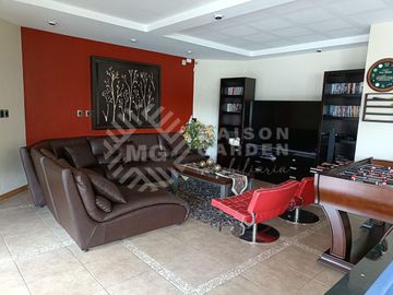 Casa en Renta en La Estadía con Alberca, Terrazas y Cancha de Fútbol